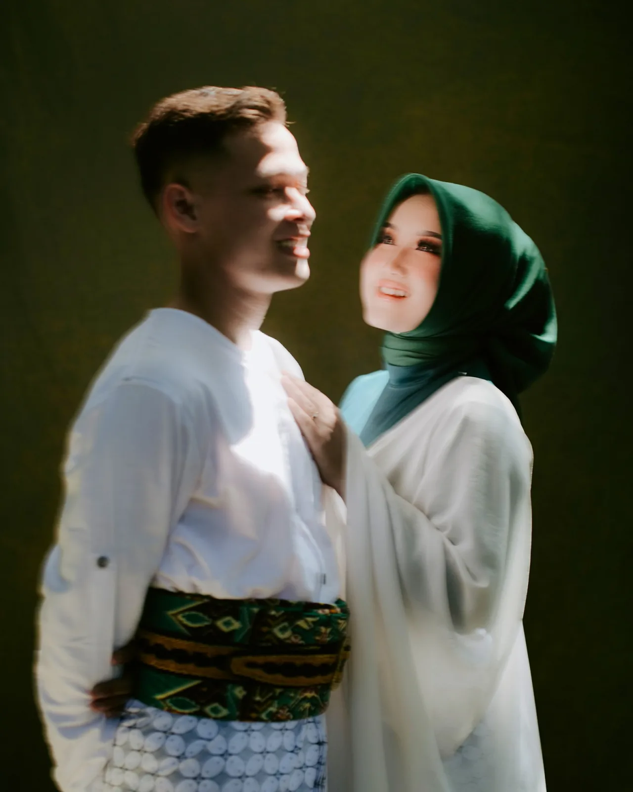 Karya Monolove koleksi 2 foto 2