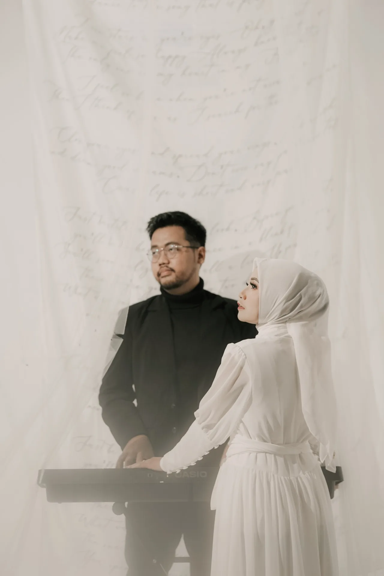 Karya Monolove koleksi 2 foto 3