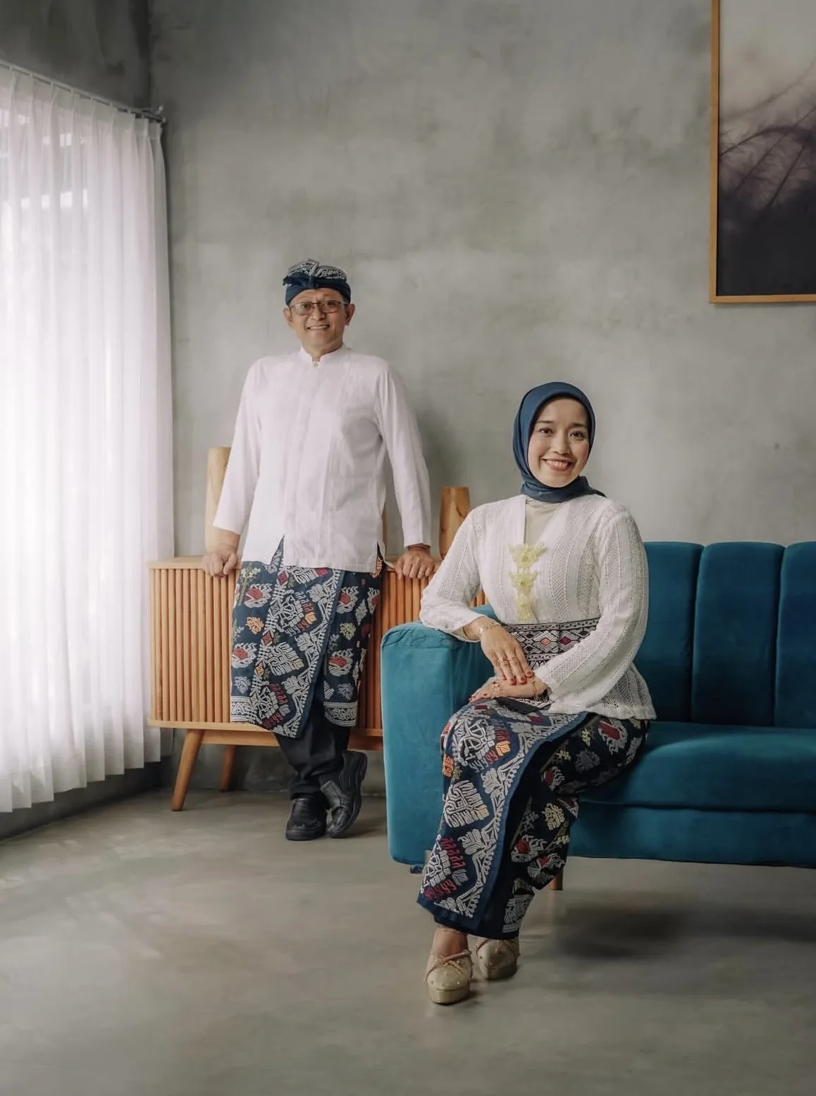Contoh hasil foto family di Vibesroom Studio